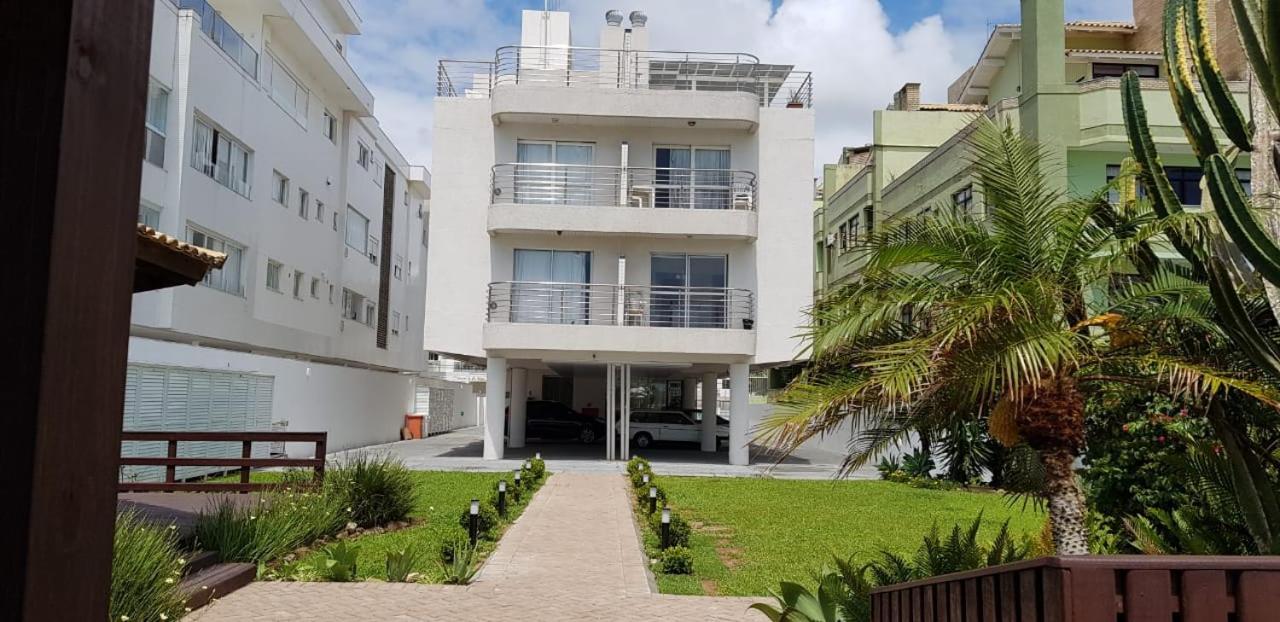Apartamento Ilha Dos Patos Ingleses Na Beira Do Mar Флорианополис Экстерьер фото