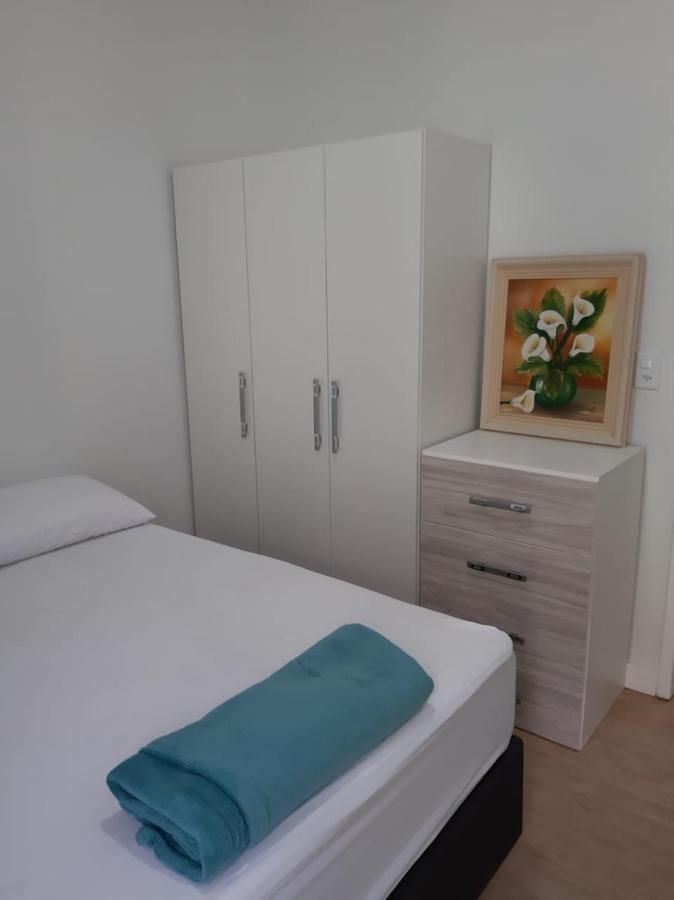 Apartamento Ilha Dos Patos Ingleses Na Beira Do Mar Флорианополис Экстерьер фото